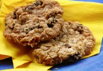 oatmeal-raisin-cookies oatmeal-raisin-cookies