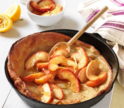 caramelized-apple-pancake
