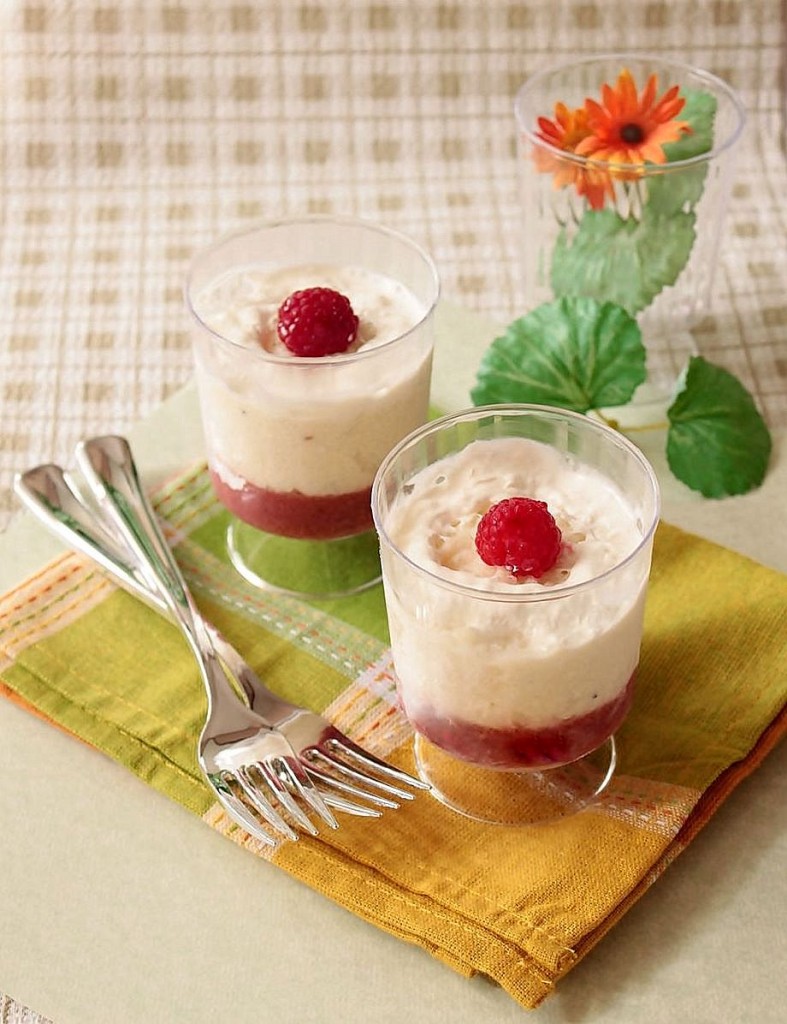 Rose Phirni with Berry Sauce