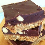 No-Bake Chocolate Peanut Butter Bars + Graham Cracker Houses