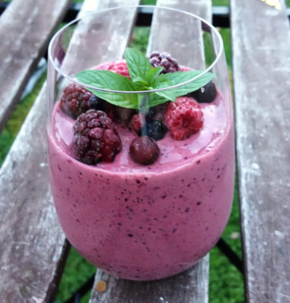 chocolate-berry-smoothie